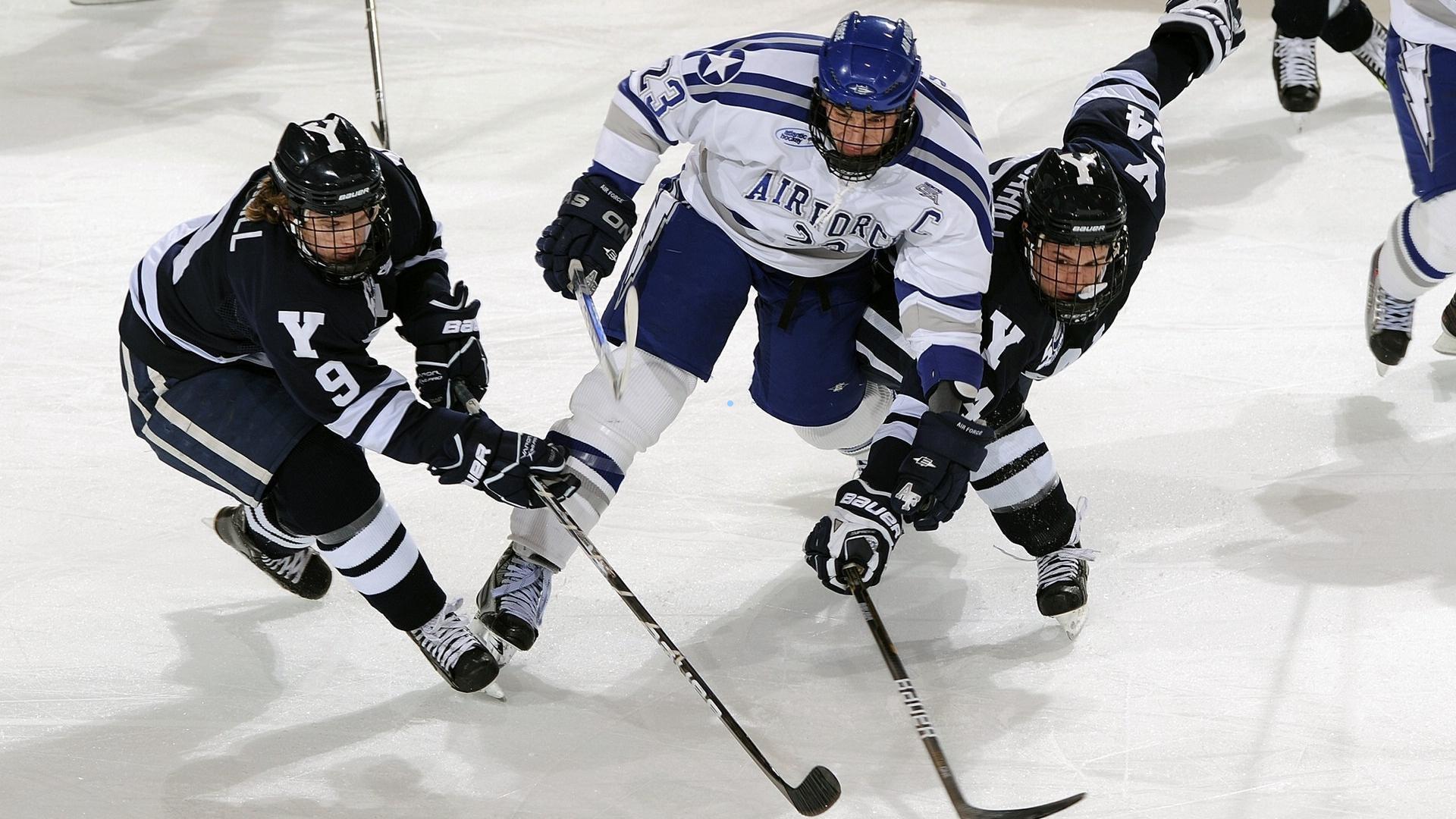 NBA彩经深度解析，火箭主场强势压制雷霆，勇士客战尼克斯恐遇滑铁卢，湖人轻取黄蜂巩固排名